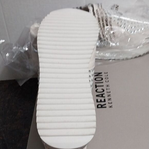 Reaction Kenneth Cole CAMERON Shoes...SIZE 9M - Picture 6 of 11